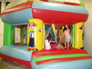 Castillo hinchable del cumple hinchables del chiquipark de logroño paintball ociorioja